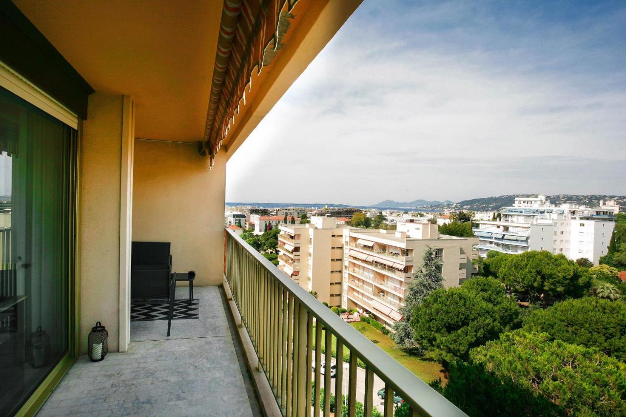 Appartement vue sur mer 34m2 Piscine Tennis Antibes Extérieur photo