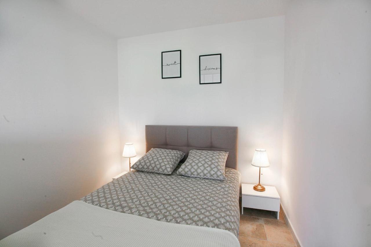 Appartement vue sur mer 34m2 Piscine Tennis Antibes Extérieur photo